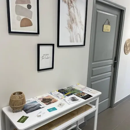 - Les Rivieres Ducey-Les Cheris