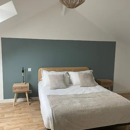 - Les Rivieres Ducey-Les Cheris