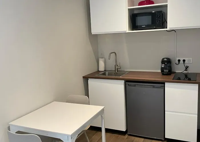 - Les Rivieres Ducey-Les Cheris