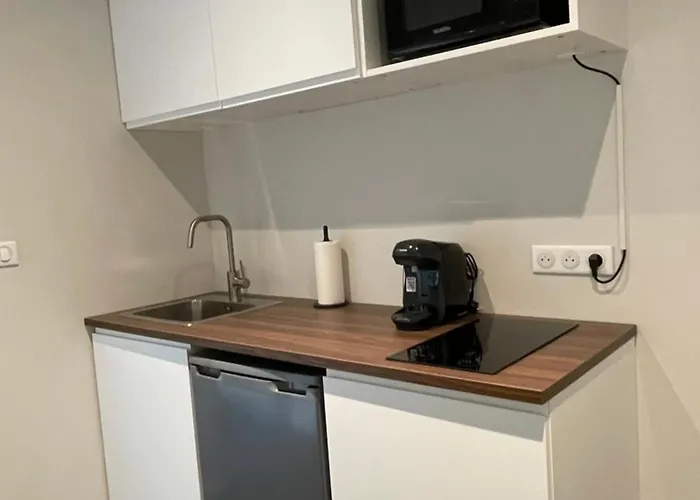 Aparthotel - Les Rivieres Ducey-Les Cheris