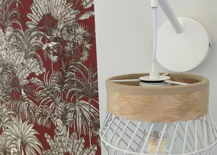 - Les Rivieres Aparthotel Ducey-Les Cheris