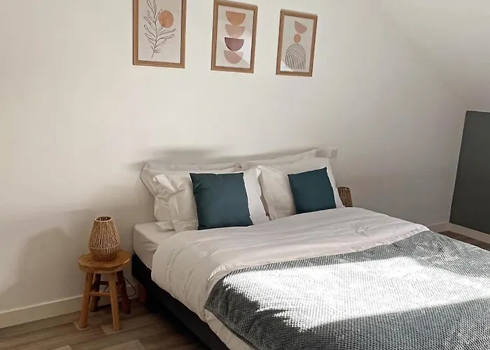 - Les Rivieres Aparthotel